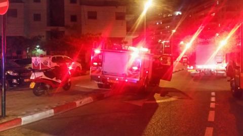 הושגה שליטה על שריפה ברחוב - חדשות בפתח תקווה