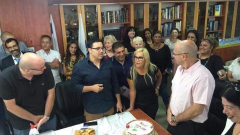 מזל טוב! ראש העיר חוגג - חיי זוהר בפתח תקווה