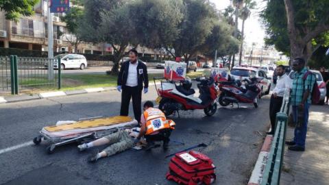 הולכת רגל נפגעה מרכב - חדשות בפתח תקווה