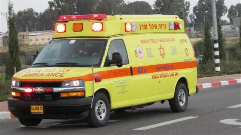 רוכב אופנוע נפצע בינוני לאחר - חדשות בפתח תקווה