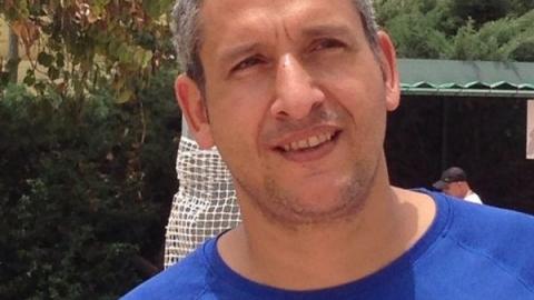 עזר לחולה והסתבך בצרות צרורות - חדשות בפתח תקווה