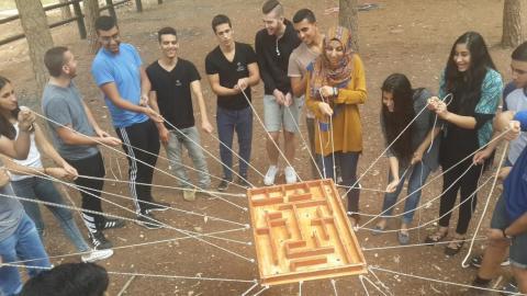 לומדים ביחד לבגרות. תלמידי תיכון - חינוך בפתח תקווה
