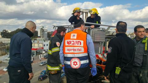 7 אנשים ובהם אישה בהריון - חדשות בפתח תקווה