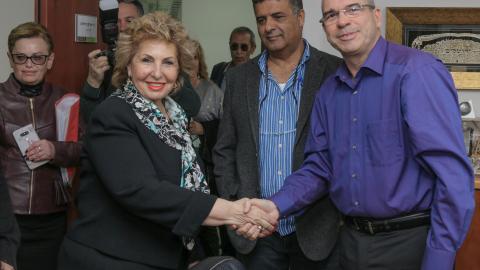 שרת הקליטה הגיעה לפ"ת והבטיחה - חדשות בפתח תקווה