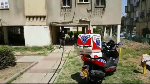 שריפה בדירה ברחוב גורדון: חולץ - חדשות בפתח תקווה