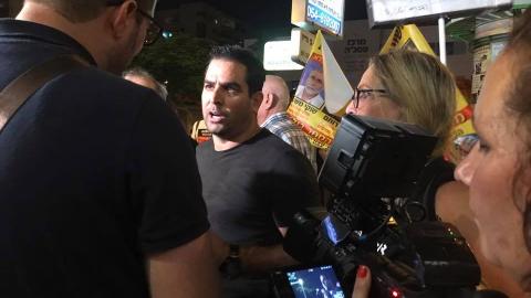 500 מפגינים מול 15 מפגינים - חדשות בפתח תקווה