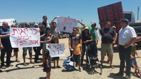 מתנגדים להקמת מגרש חנייה לאוטובוסים - חדשות בפתח תקווה