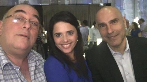 אצל מנדלבליט השבוע שמח - חדשות בפתח תקווה