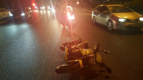 צעיר בן 30 שרכב על - חדשות בפתח תקווה