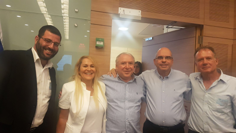 בפגישה בין ברוורמן ליצחקי שוב - חדשות בפתח תקווה