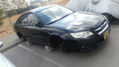 אמש בנווה גן: גנבו את - חדשות בפתח תקווה