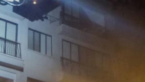 לפנות בוקר: שריפה בבניין ברחוב - חדשות בפתח תקווה