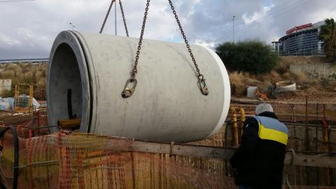 מעכשיו תפנו לשכונה בצינורות המקובלים - בנייה ונדל