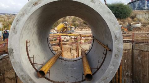 מעכשיו תפנו לשכונה בצינורות המקובלים - בנייה ונדל