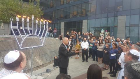 יו"ר  חברת "מגדל", יוחנן - קהילות בפתח תקווה