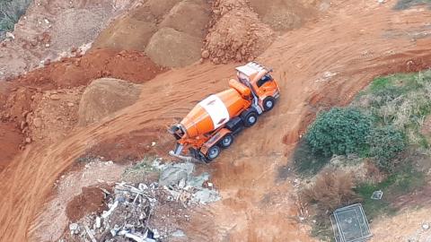 נלכדו עברייני פסולת בשעת מעשה - איכות הסביבה וחזות העיר בפתח תקווה