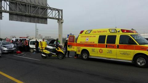 רוכב אופנוע נפצע בינוני בתאונת - חדשות בפתח תקווה