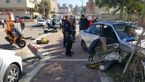 3 פצועים בתאונת דרכים ברחוב - חדשות בפתח תקווה