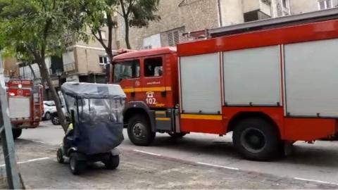 שריפה בבניין מגורים ברחוב מוהליבר - חדשות בפתח תקווה