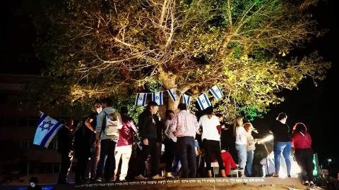 מוצ"ש בכיכר גורן ובכיכר הבימה: - חדשות בפתח תקווה
