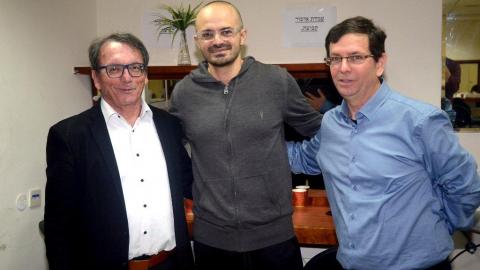 כשאברהם טל הלהיב את הקהל - תרבות ופנאי בפתח תקווה