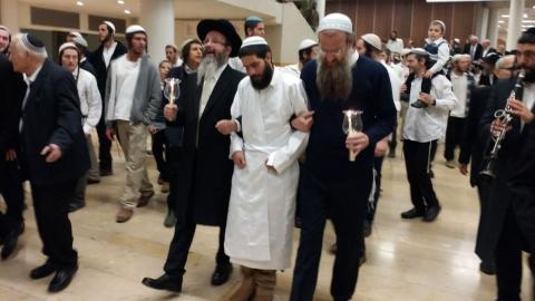 אין כמו שמחת החתן - חיי זוהר בפתח תקווה