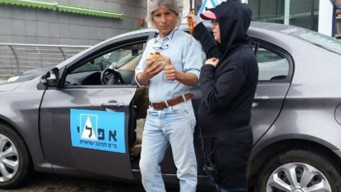 אורח מיוחד ביקר היום בשכונת - חיי זוהר בפתח תקווה