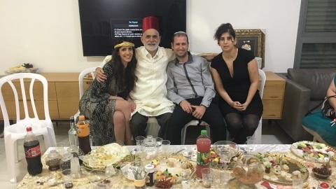 במשפחת קדוש שטיבלמן נערכים למימונה: - קהילות בפתח תקווה