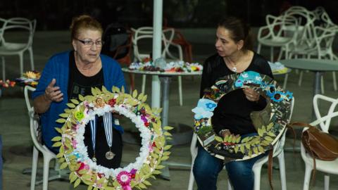 מייצג אמנות לקראת יום הזיכרון: - קהילות בפתח תקווה