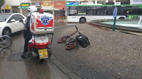 רוכב אופניים חשמליים בן 50 - חדשות בפתח תקווה