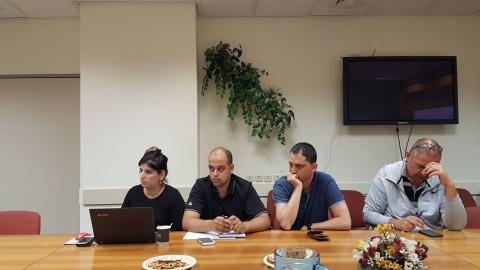 בשעה זו תושבים משכונת אם - איכות הסביבה וחזות העיר בפתח תקווה