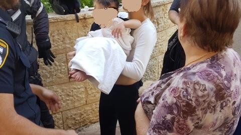 פעוט בן שנתיים נמצא כשהוא - חדשות בפתח תקווה