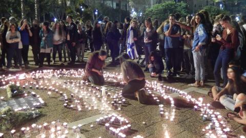 בסיום ההפגנה נגד השחיתות במוצ"ש: - חדשות בפתח תקווה