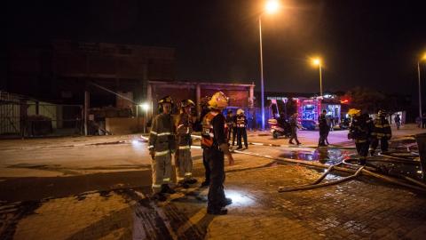 כך לוחמי האש כיבו אמש - חדשות בפתח תקווה