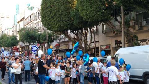 צעדת הניצחון של הוטרנים במרכז - קהילות בפתח תקווה