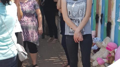 הפגנה של דמעות: עשרות תושבים - חדשות בפתח תקווה