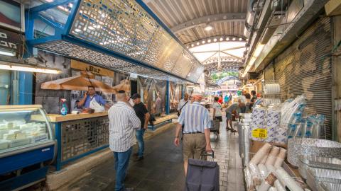 מתבצעות עבודות שיפוצים בשוק - חדשות בפתח תקווה