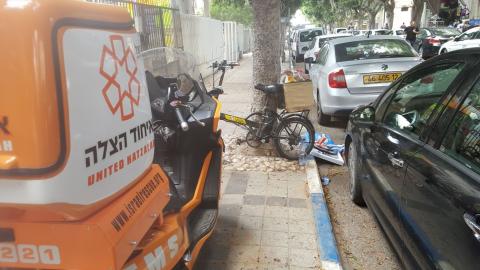 הולך רגל נפצע בינוני מפגיעת - חדשות בפתח תקווה