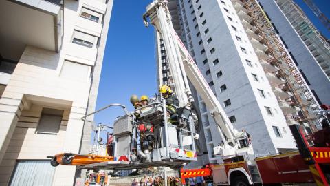 צפו בתרגיל המגדל הלוהט המדמה - חדשות בפתח תקווה