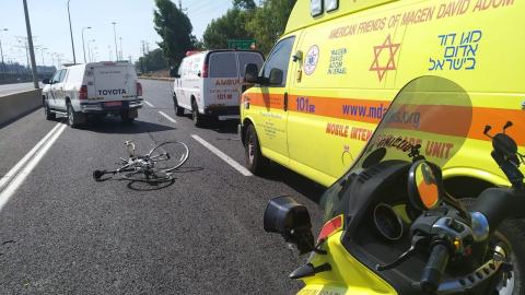רוכב אופנוע בשנות השלושים לחייו - חדשות בפתח תקווה