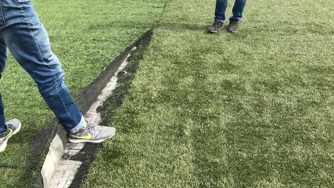 כך נראה מגרש האימונים הסינטטי - ספורט בפתח תקווה