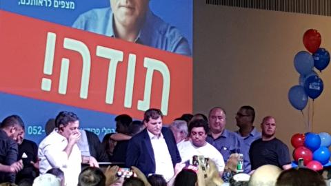 מסיבת הניצחון של גרינברג: אומרים תודה (וידיאו)
