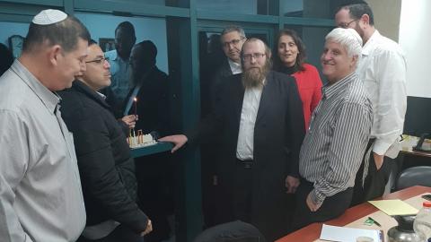 חברי האופוזיציה העירונית נפגשו להדלקת - חדשות בפתח תקווה