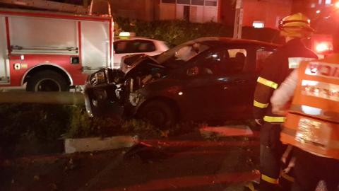 נהג רכב נפצע בינוני לאחר - חדשות בפתח תקווה