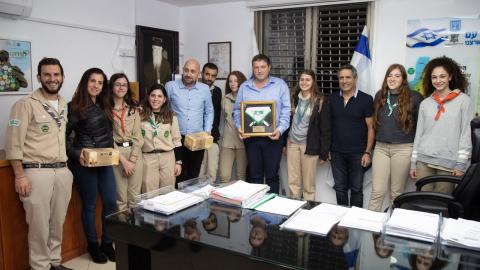 הצופים בפתח תקווה ציינו 100 - קהילות בפתח תקווה