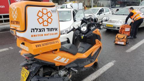 פצוע בינוני ופצוע קל בתאונת - חדשות בפתח תקווה