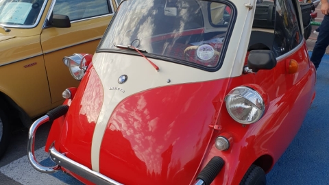 תרצו גם כזה? צפו ברכב - תרבות ופנאי בפתח תקווה