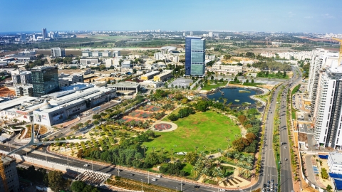 "האביב העסקי" של פתח תקווה: - בנייה ונדל