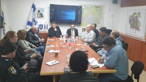 נשמעו אזעקות וקולות נפץ בפתח - חדשות בפתח תקווה