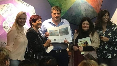 הושק אלבום אומני פתח תקוה - תרבות ופנאי בפתח תקווה